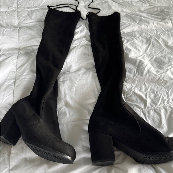 Black Over-the-Knee Heeled Boots with Lace-Up – Size 7 - Picture 9 of 12